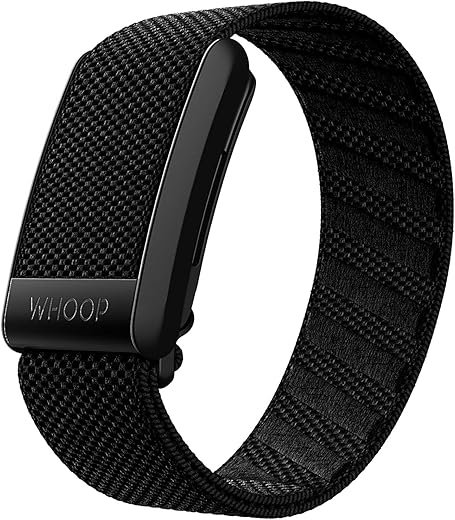 جهاز WHOOP 4.0 لمتابعة اللياقة البدنية